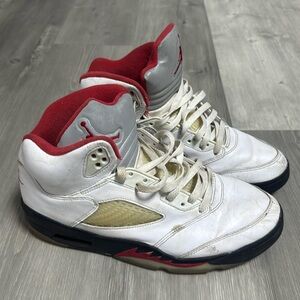 Nike Air Jordan 5 Retro Red/Black-White Fire Red Grey Tounge Size 10